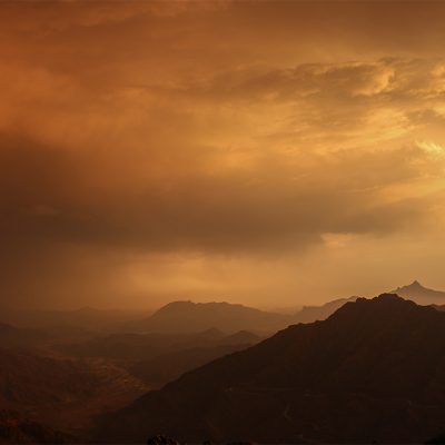 الغروب بعد المطر