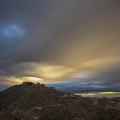 تكوّن الغيوم صباحا