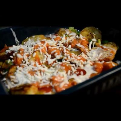 بطاطس مشويه مع الجبن