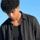صورة القارئ حسن عبد الصمد